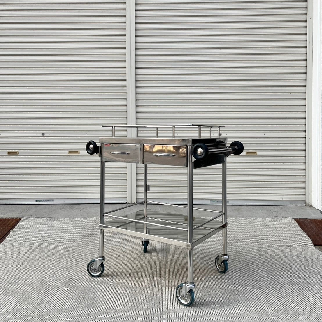 フルステンレス メディカルワゴン キャスター 病院 コロコロ 遊び心