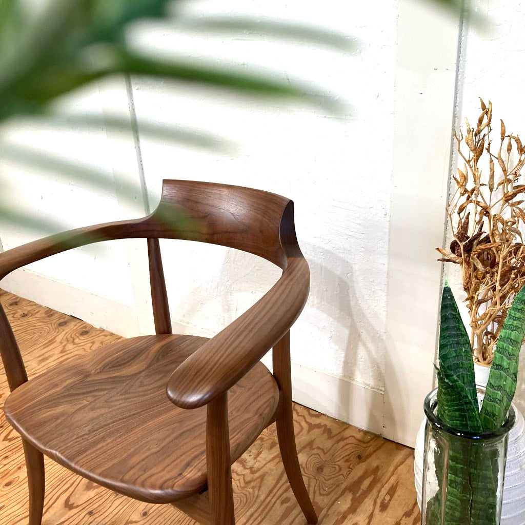 飛騨産業 / HIDA WAVOK クレセント / CRESCENT アームチェア 佐々木