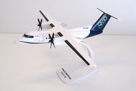 ScaleModelStore.com :: PPC 1:100 - 223465 - Olympic Air Bombardier