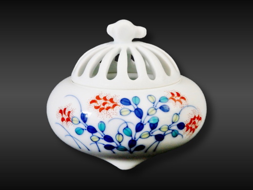 鍋島焼窯元 市川冬山 －作品紹介－ 香炉 色鍋島3