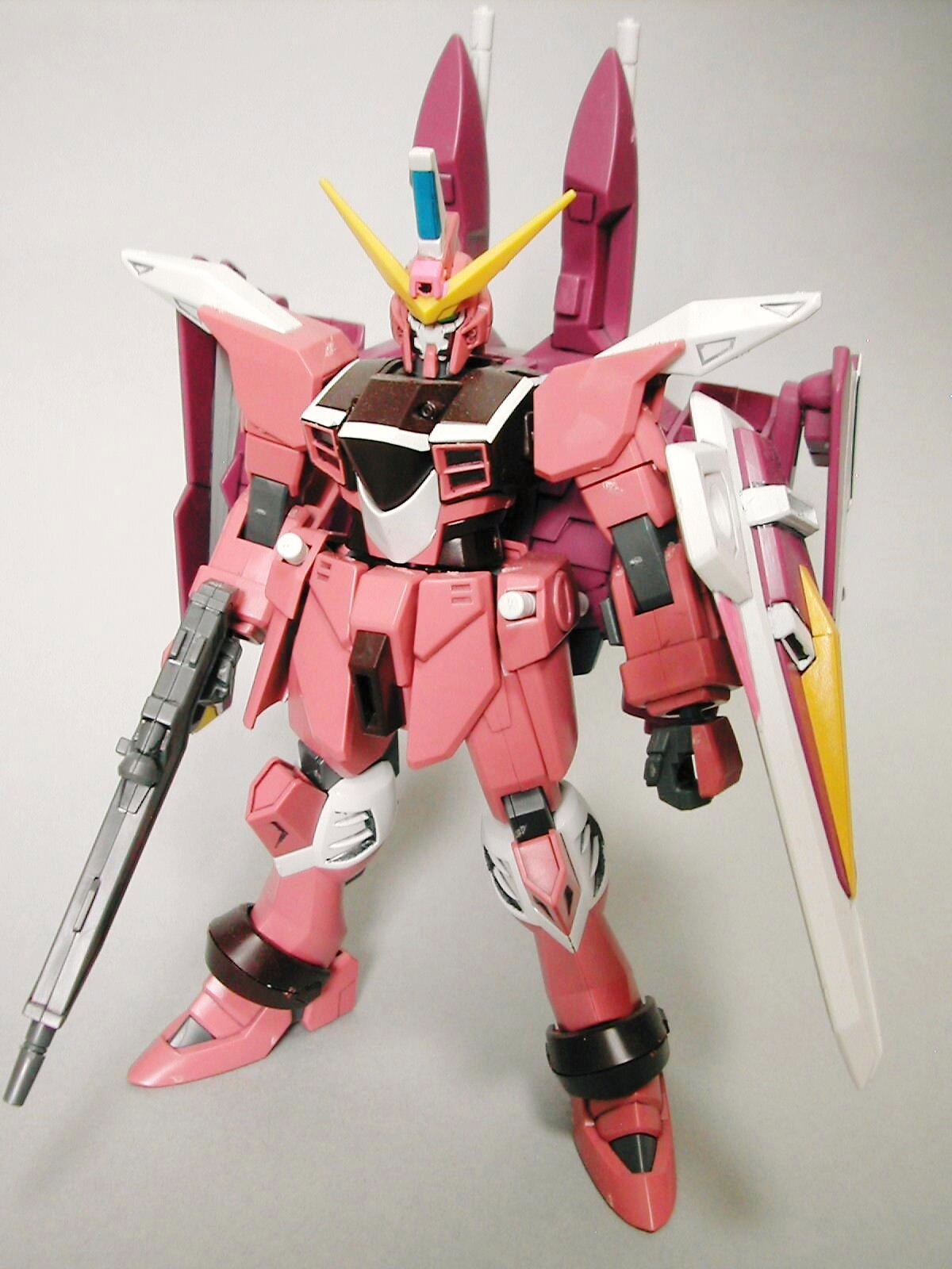 ZGMF-X09A ジャスティスガンダム （1/144 HG） – ヤスリはいらない