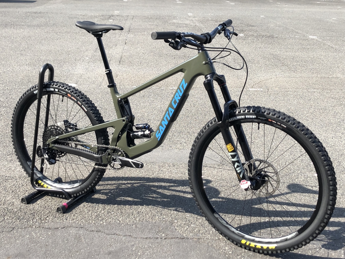 SANTACRUZの『新型BRONSON』前後でホイール径の異なる新型オール