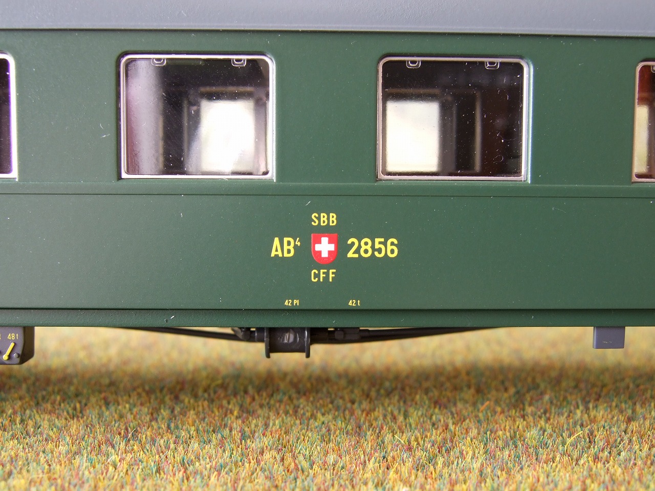 スイス国鉄 ヒストリック旧型客車セット II (ROCO 45915) 1回目 1/2等