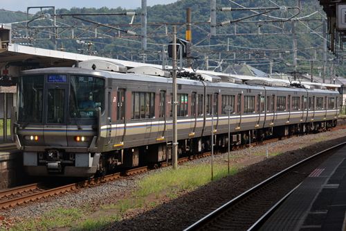 琵琶湖線・湖西線・JR京都線・JR神戸線・山陽線・赤穂線（新快速など