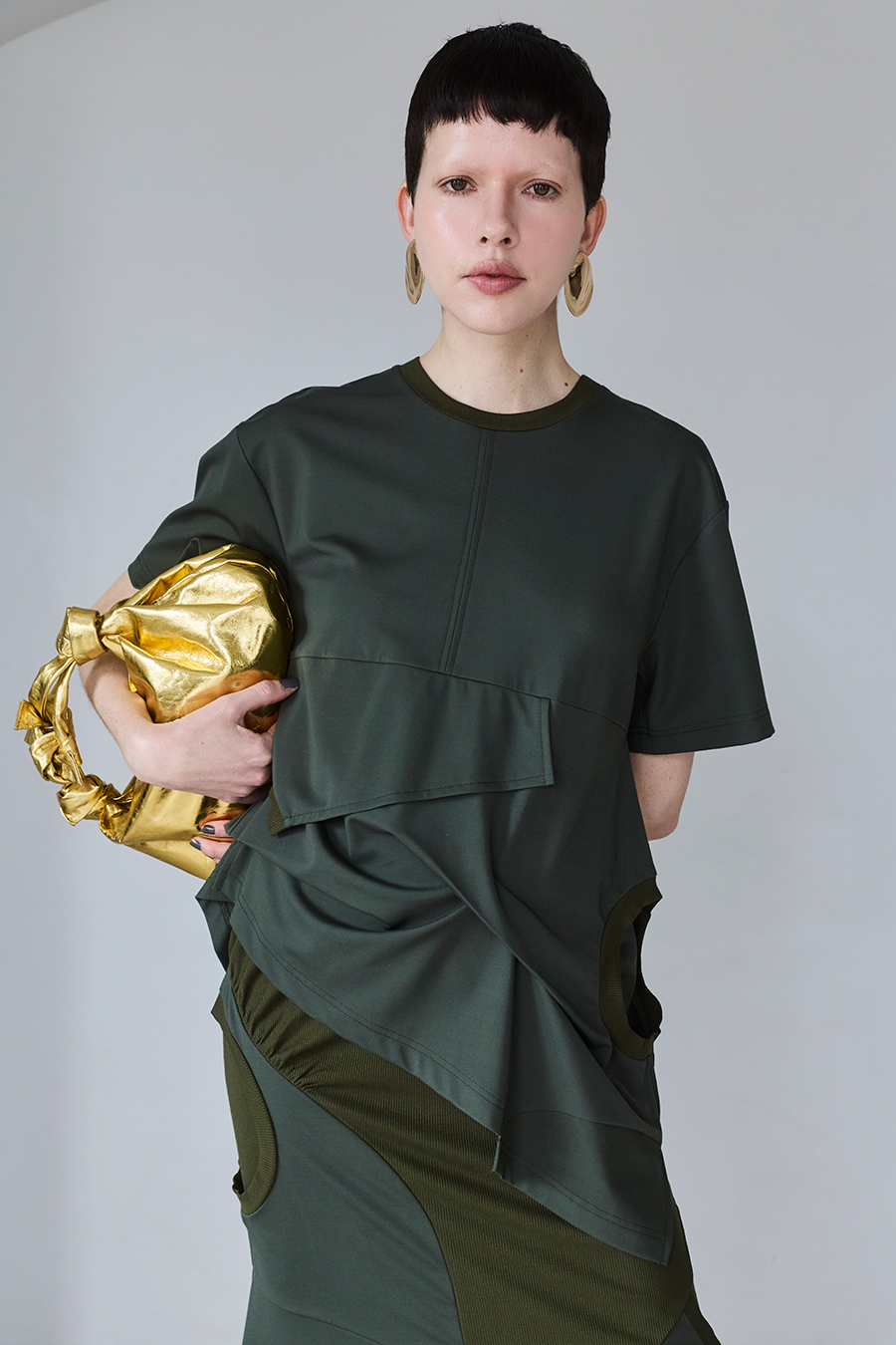 OMMO ONLINE STORE / TOPS