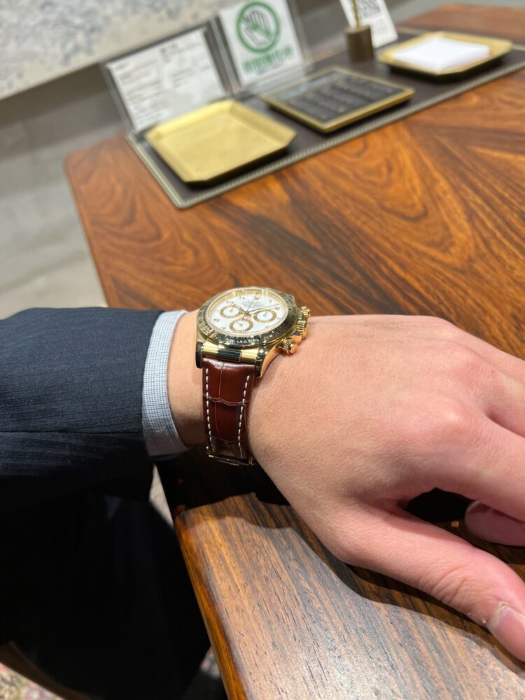 レザーベルトの魅力 ｜ ロレックス【Q-Snap】