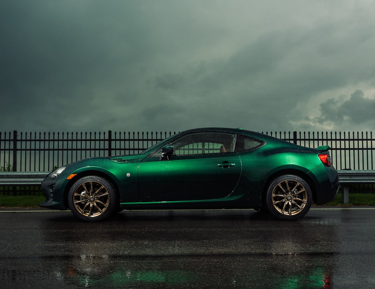 2020 Toyota 86 Hakone Edition Brings the Green