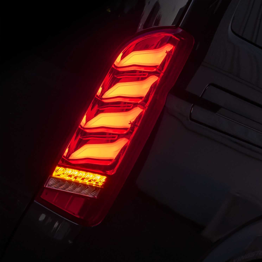 ハイエース ヴァレンティ LEDテール ULTRA γ(ガンマ)を販売中