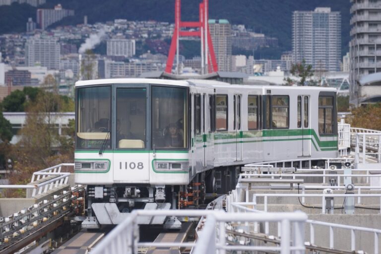 六甲ライナー】初代1000形、2027年度で引退へ | 鉄道プレス