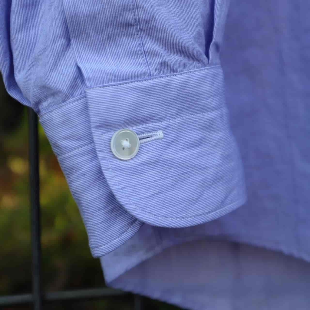 コモリシャツ】サックスストライプのレビュー！サイズ感やシルエットも