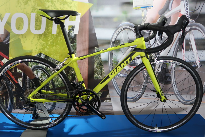 ジャイアント(GIANT) TCR ESPOIR 24(ティーシーアールエスポアール24