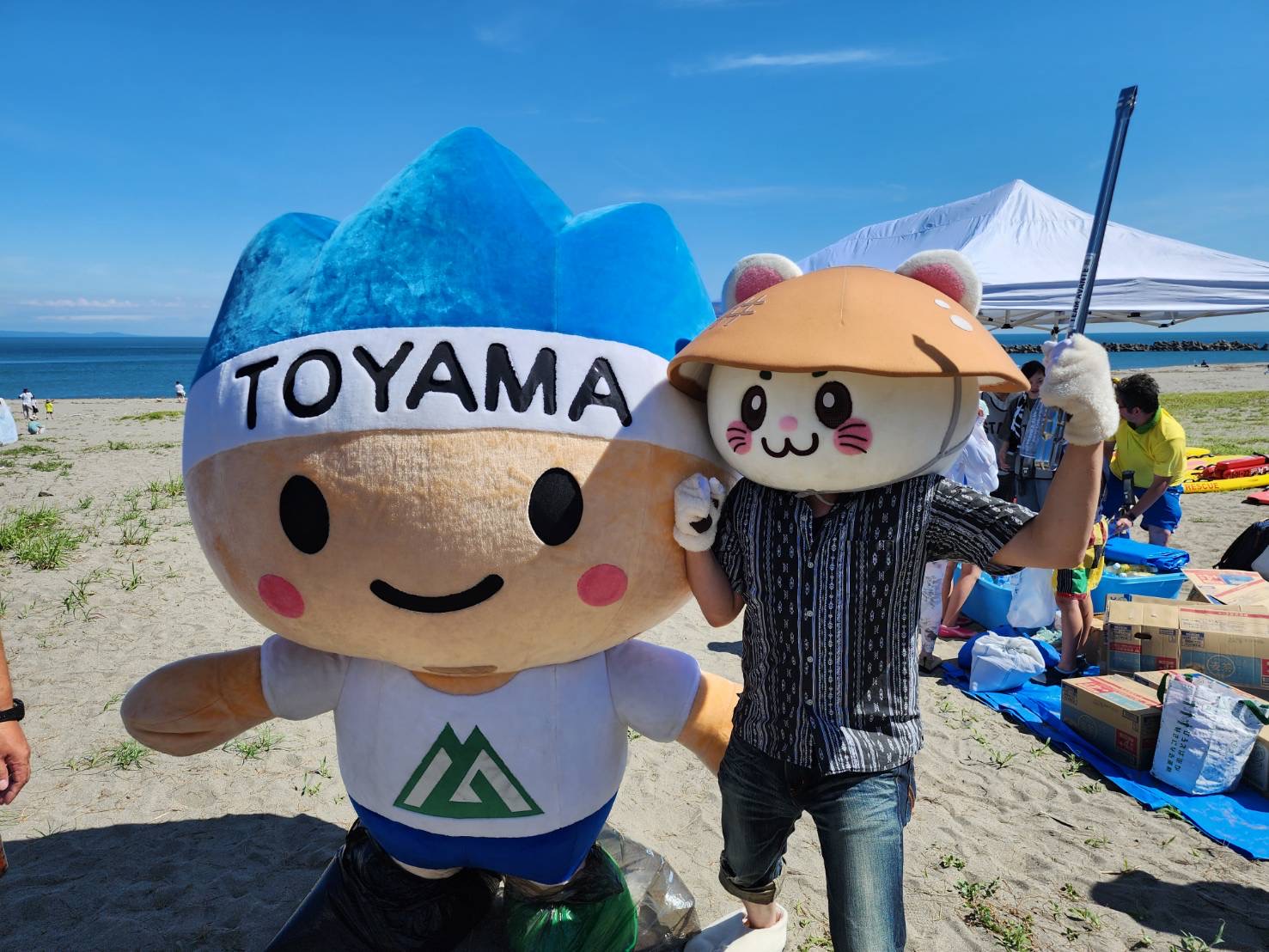 ビーチクリーン＆ビーチフラッグス【ジュニアライフセービング体験