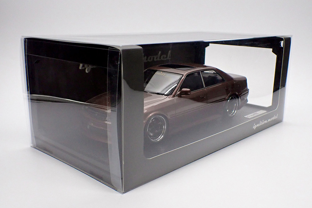 イグニッションモデル 1／18スケール VERTEX 100CHASER