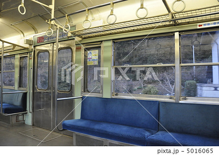 国鉄101系 車内の写真素材 [5016065] - PIXTA