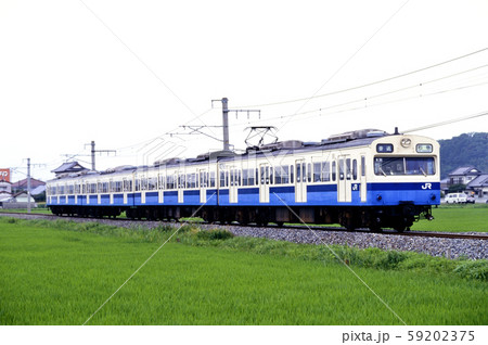 1996年 仙石線を走る103系普通電車4両の写真素材 [59202375] - PIXTA