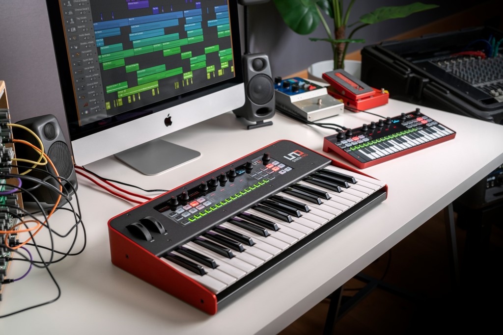 IK MULTIMEDIA UNO Synth Pro / UNO Synth Pro Desktop – 小粋な3音