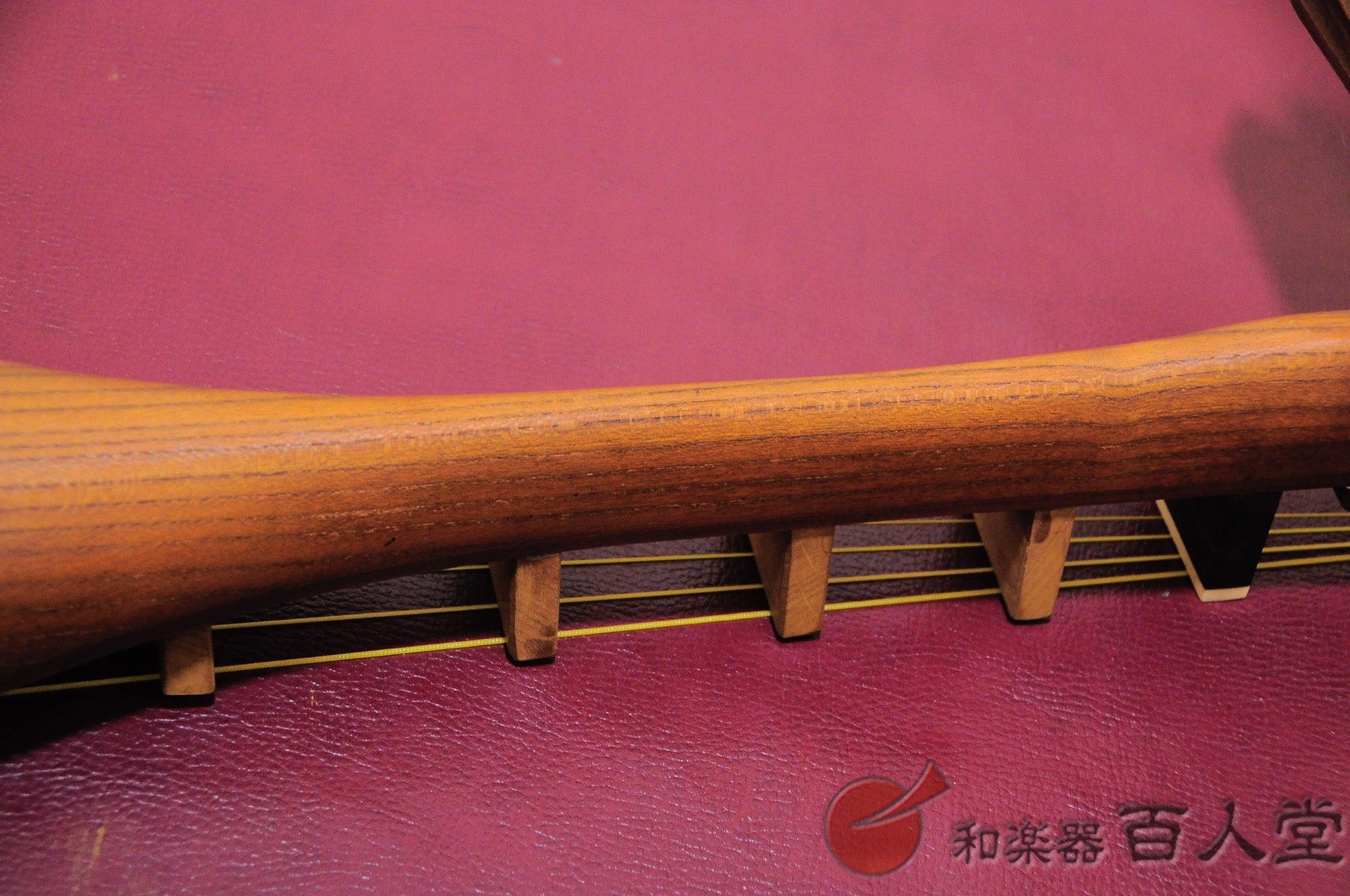 錦琵琶 (四絃五柱薩摩琵琶)