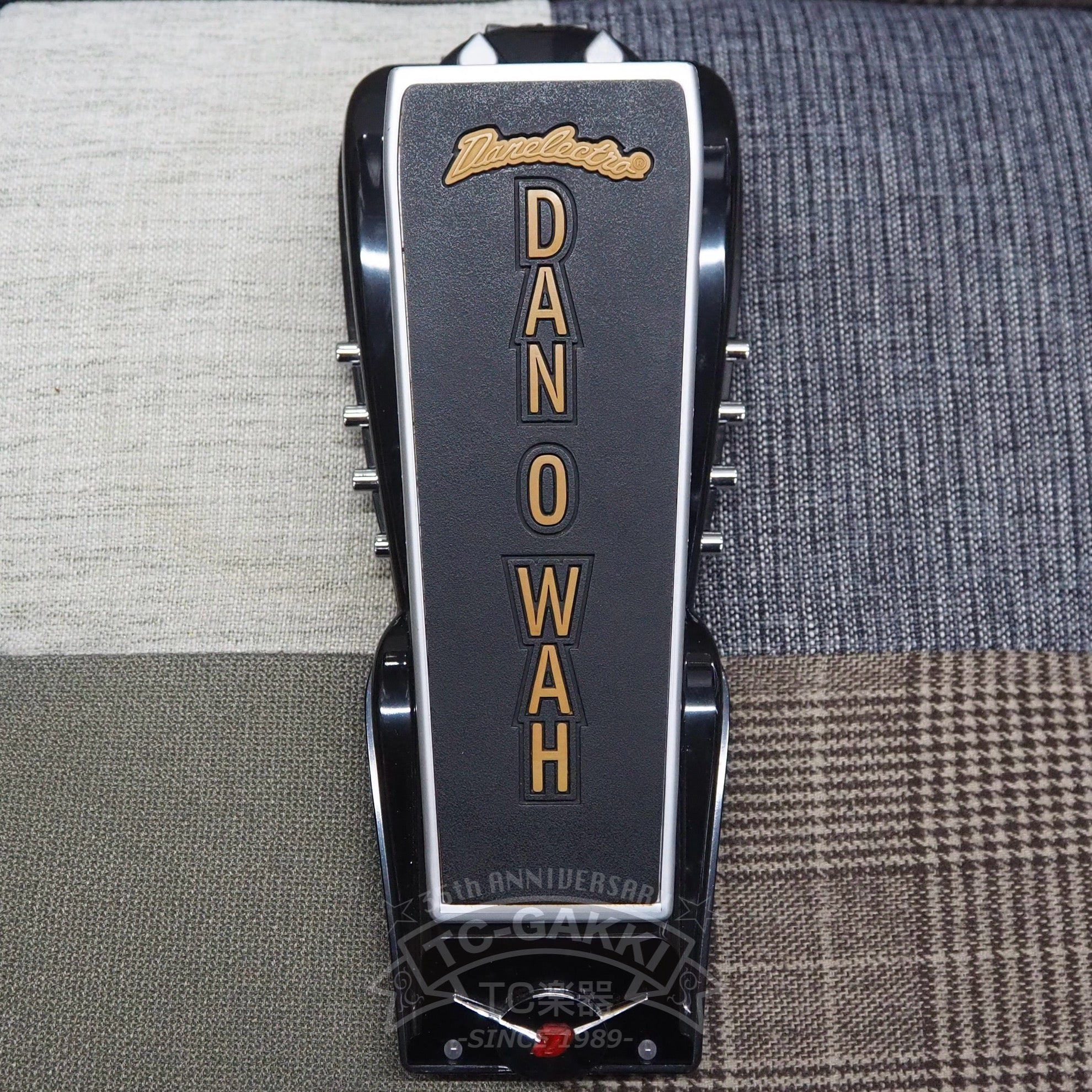 DW-1 DAN-O-WAH