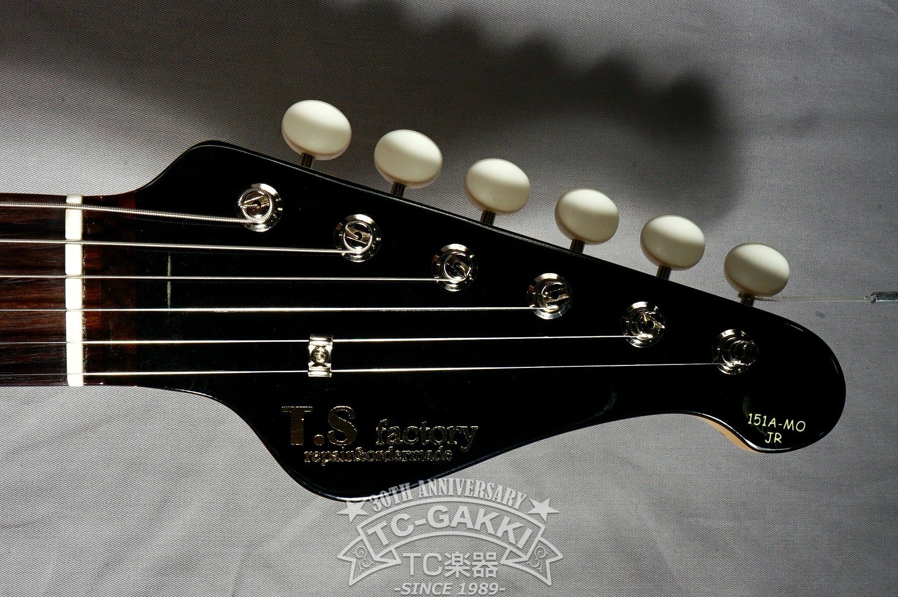 151A-MO JR Fiesta Red