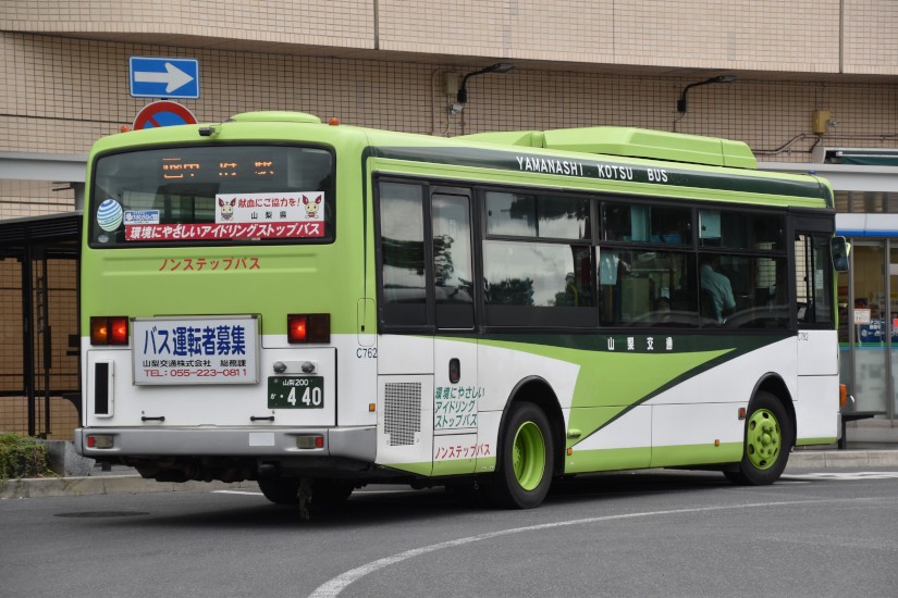 山梨交通]山梨200か・440 | HMネット