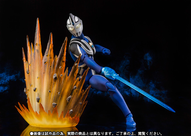 ULTRA-ACT ウルトラマンアグル＆光臨エフェクトセット│株式会社BANDAI