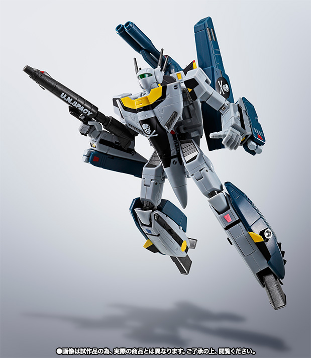 HI-METAL R VF-1S ストライクバルキリー（ロイ・フォッカー