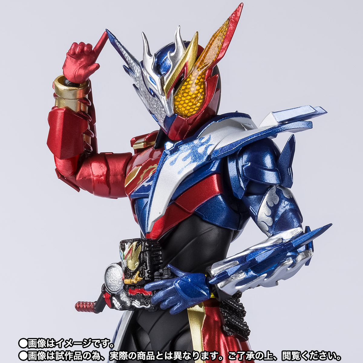 S.H.Figuarts 仮面ライダービルド クローズビルドフォーム | 魂ウェブ