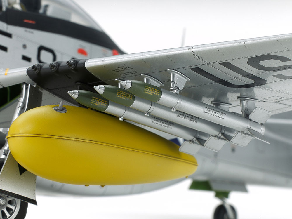 1/32 ノースアメリカン F-51D マスタング (朝鮮戦争): スケールモデル