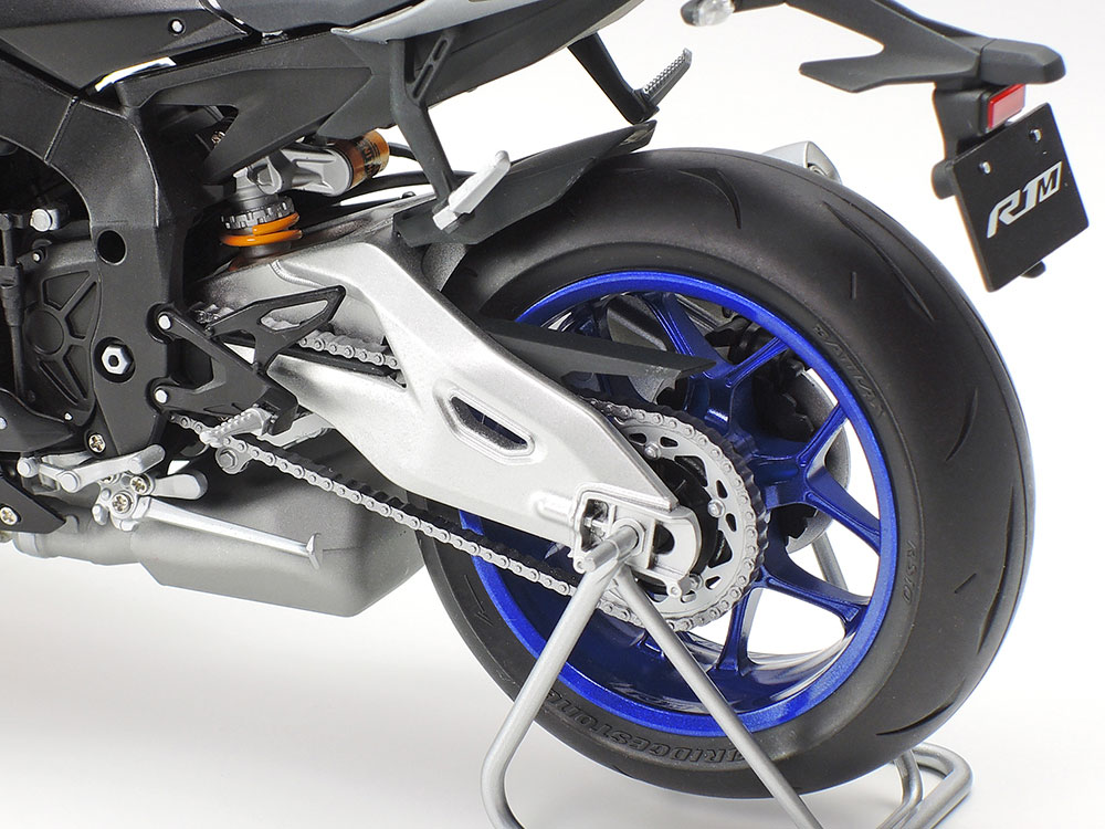 1/12 ヤマハ YZF-R1M: スケールモデル｜TAMIYA SHOP ONLINE -タミヤ