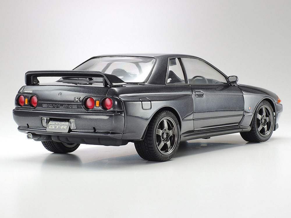 1/24 ニッサン スカイライン GT-R （R32）: スケールモデル｜TAMIYA