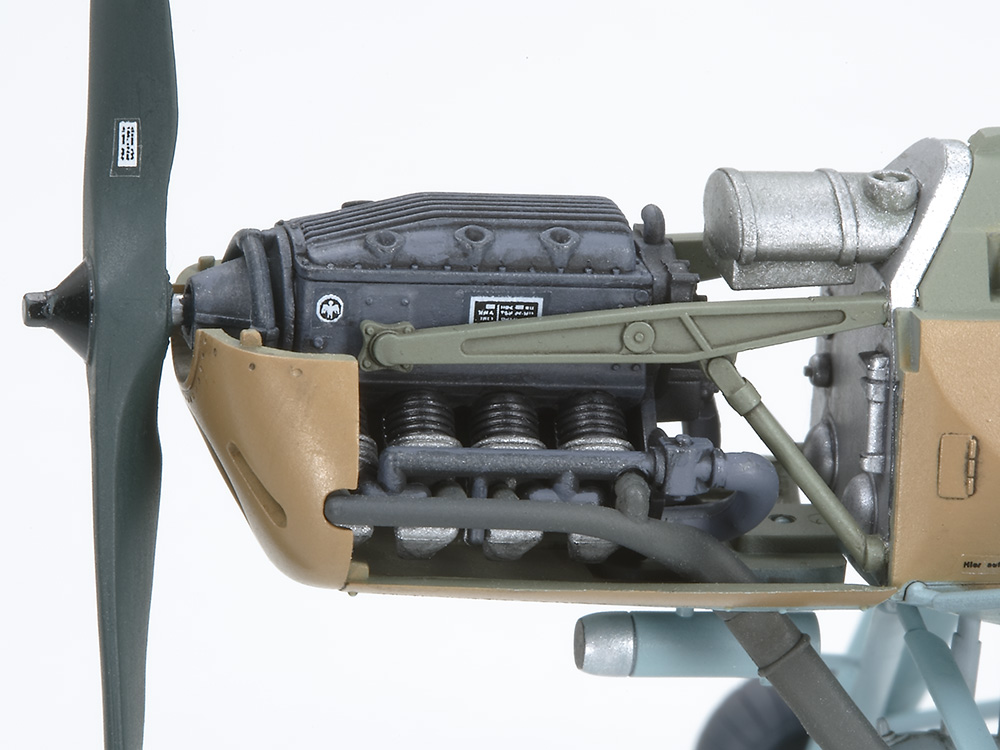 1/48グライフとシュトルヒ完成品 1/48 ミリタリーミニチュア