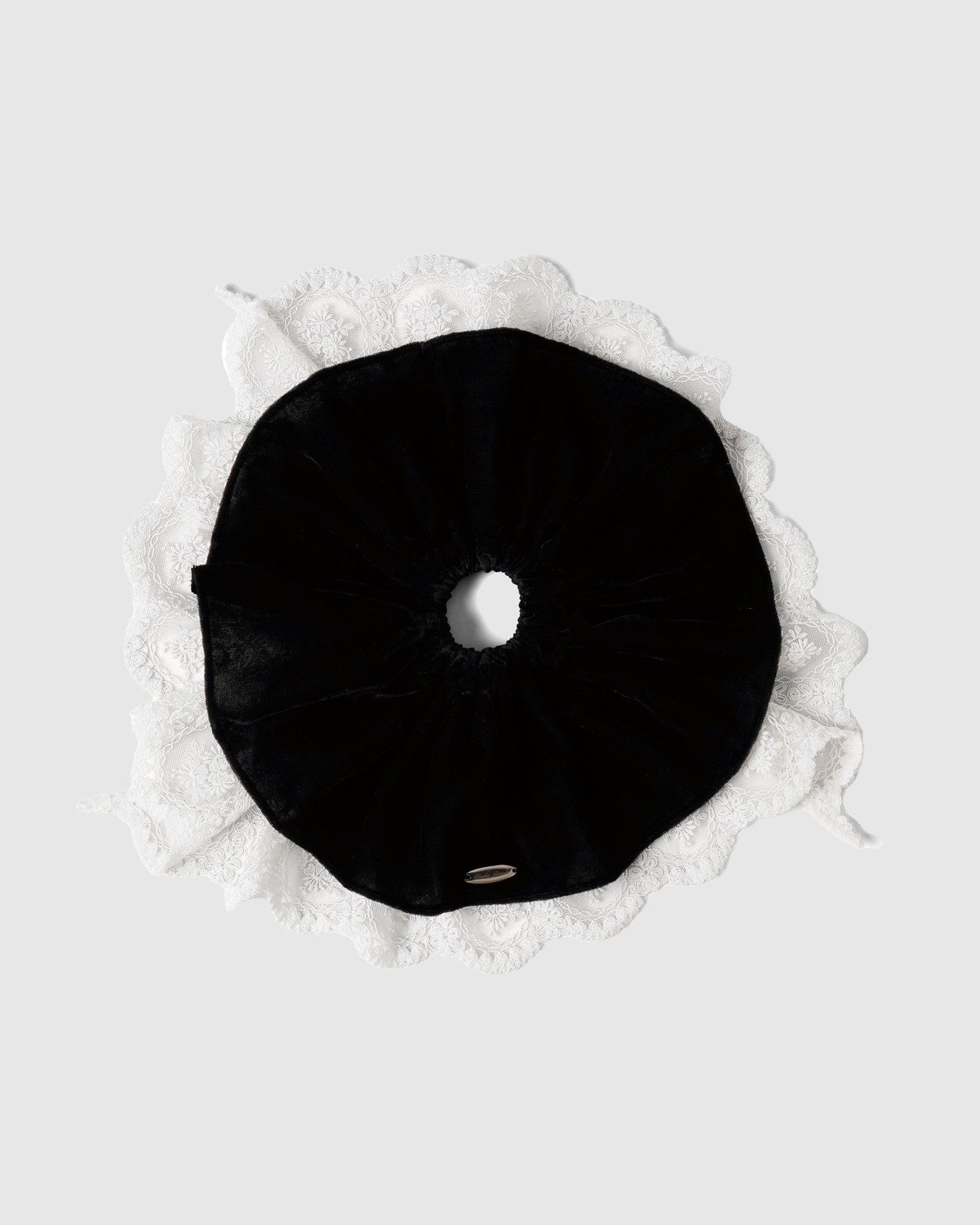 velour lace chou chou Black × White – tanakadaisuke