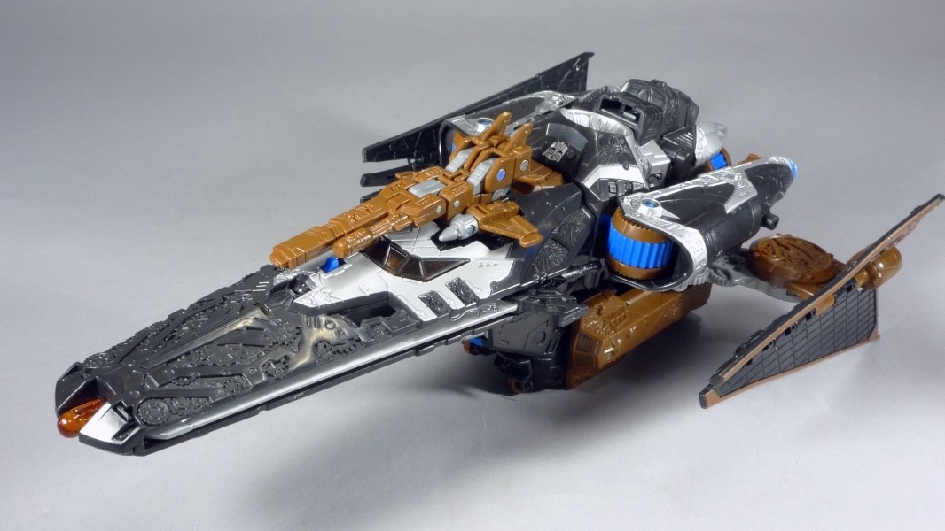 トランスフォーマー UNIVERSE ベクタープライム(VECTOR PRIME) - また