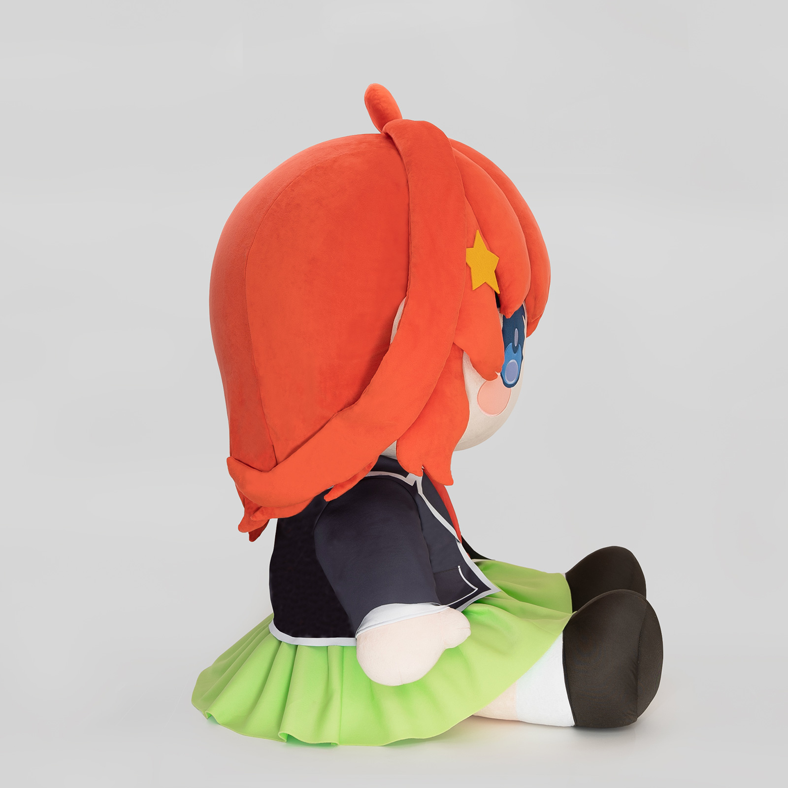 どきゅーと 映画「五等分の花嫁」 超特大ぬいぐるみ 中野五月｜TAITO