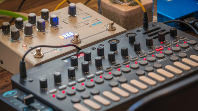 Microcosm」で、甘美な音の小宇宙へと旅立とう！｜TAK-H.NET