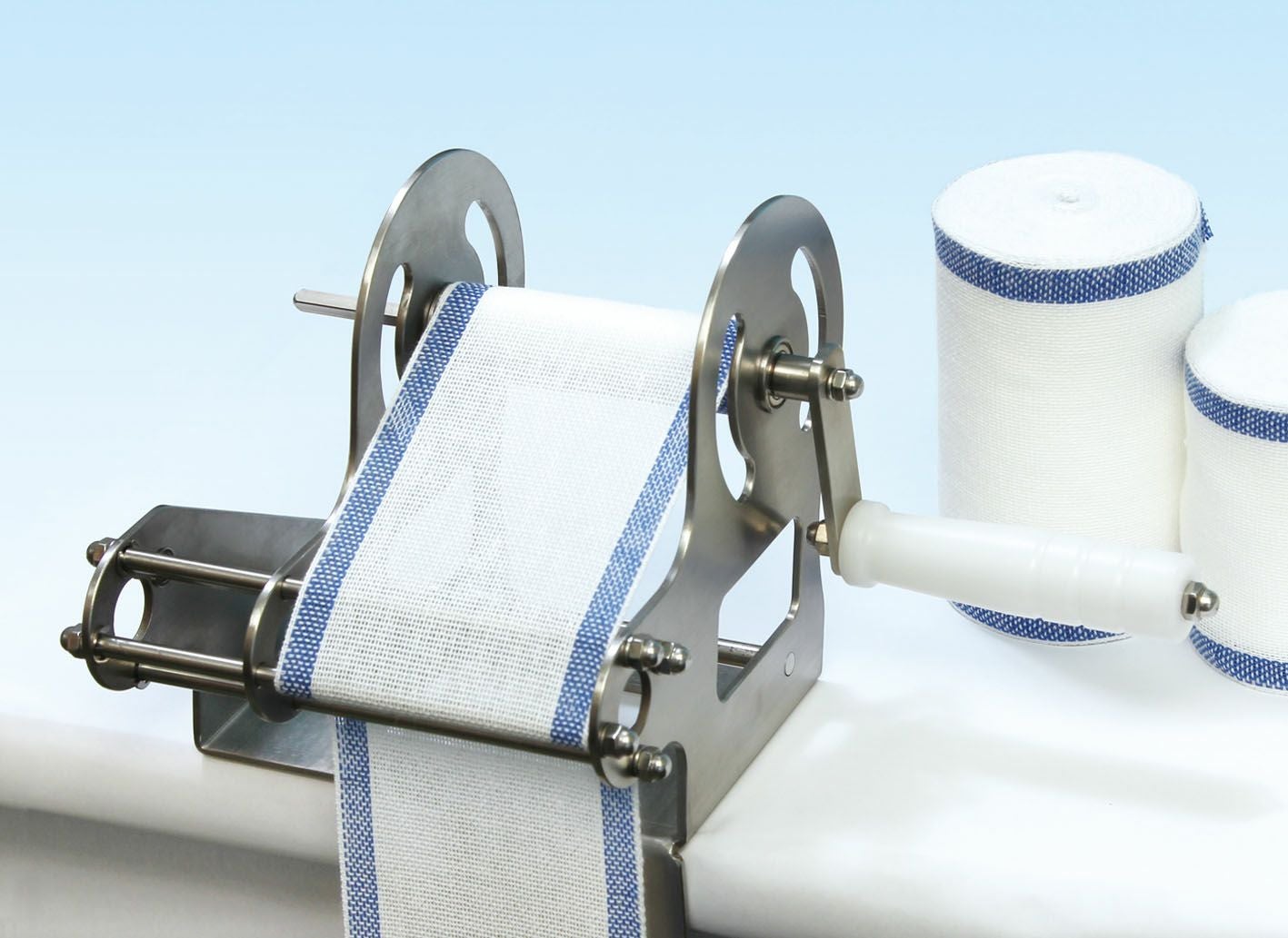 リーラー（包帯巻器/1：1） | タカチホメディカルショップ