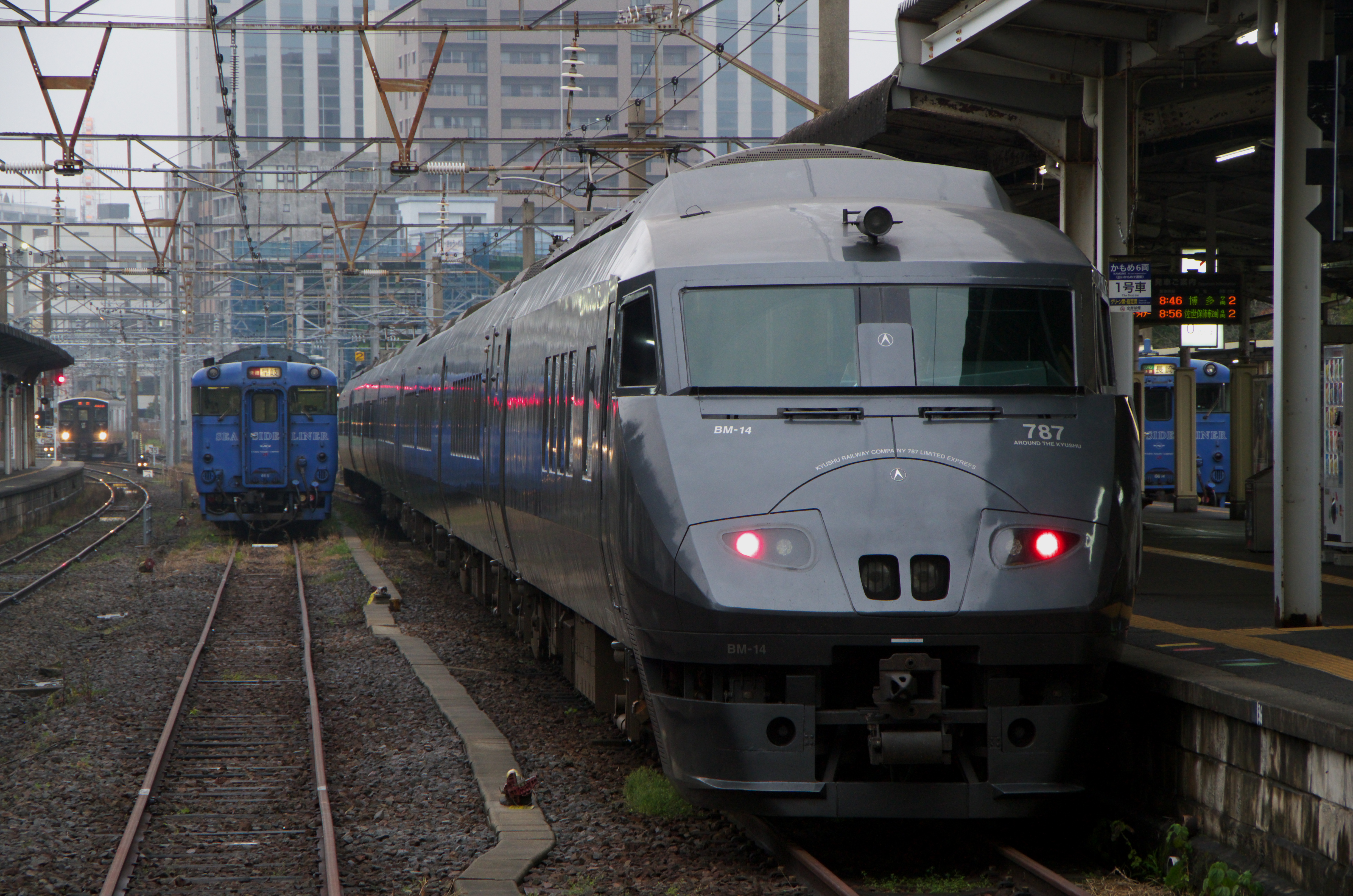 大村線 区間快速シーサイドライナーで佐世保から長崎へ