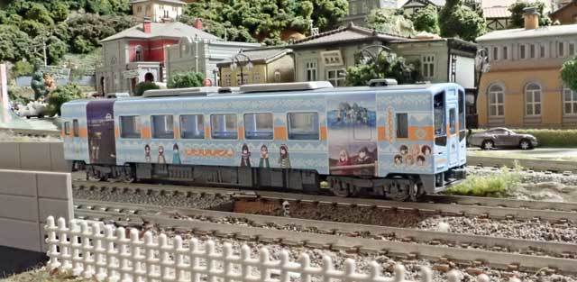 TOMIXの天竜浜名湖鉄道 TH2100「ゆるキャン△ラッピング車」: 光山市