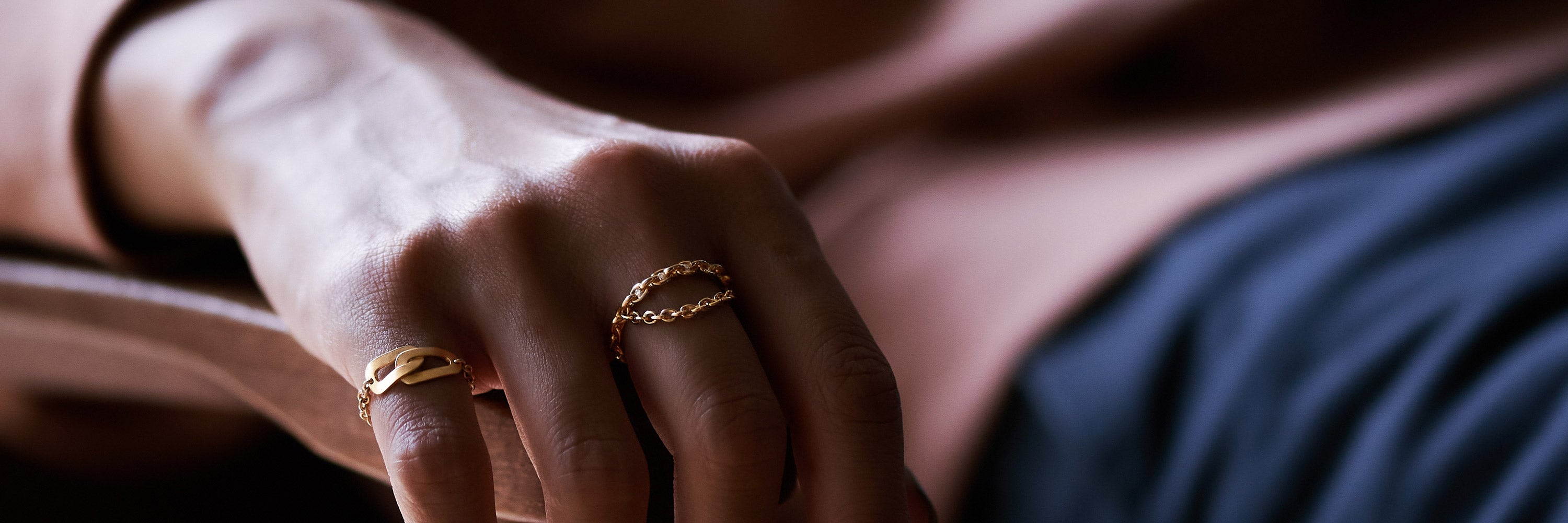 Ring___pink_SEP7693_retouched_