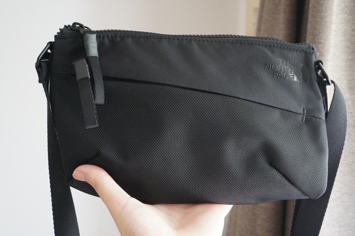 理想のサイズ感】サコッシュで迷ったらTHE NORTH FACEザ・ノース
