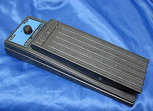 ボリュームペダル～BOSS FV-100のレビューと内部配線交換