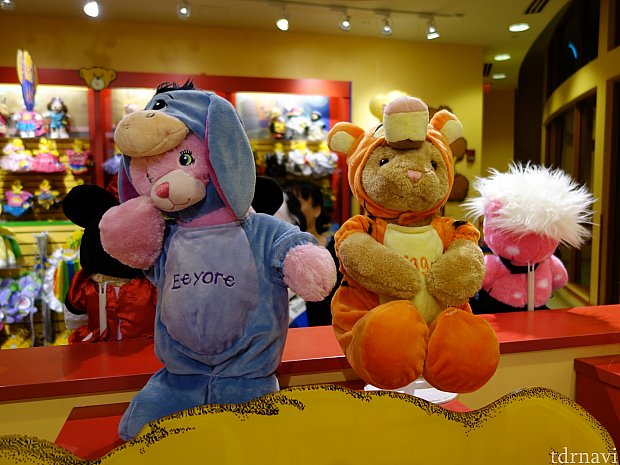 ダッフィーのお洋服に！ビルド・ア・ベアのコスチューム特集 in アナハイム