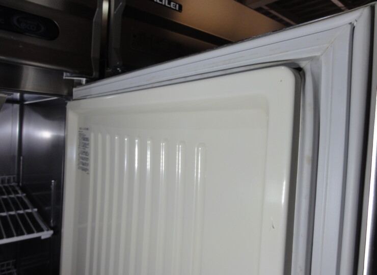 橿原店 フクシマ 縦型4DR冷凍冷蔵庫 3相200V 2018年製 | 奈良の厨房