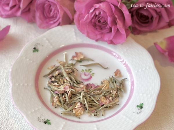 マリアージュフレール「ブラン エ ローズ」 - 妖精たちがお茶を飲みに