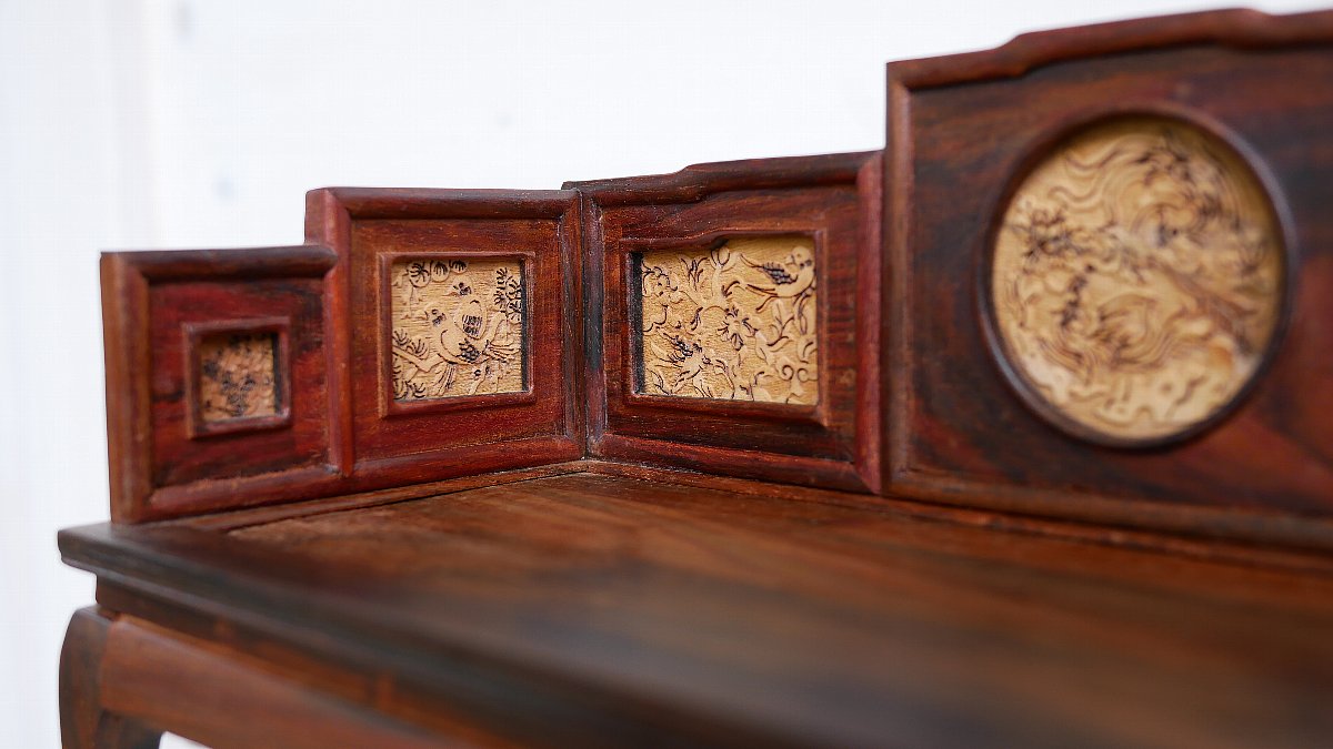 ミニチュア中国家具 酸枝 嵌黄楊 七屏羅漢床 - 桃花源(中国茶・茶器