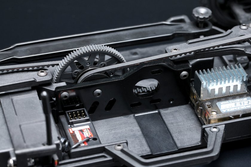 ルーキースピード RS2.0 組み立てシャーシキット - ラジコンカー・RC