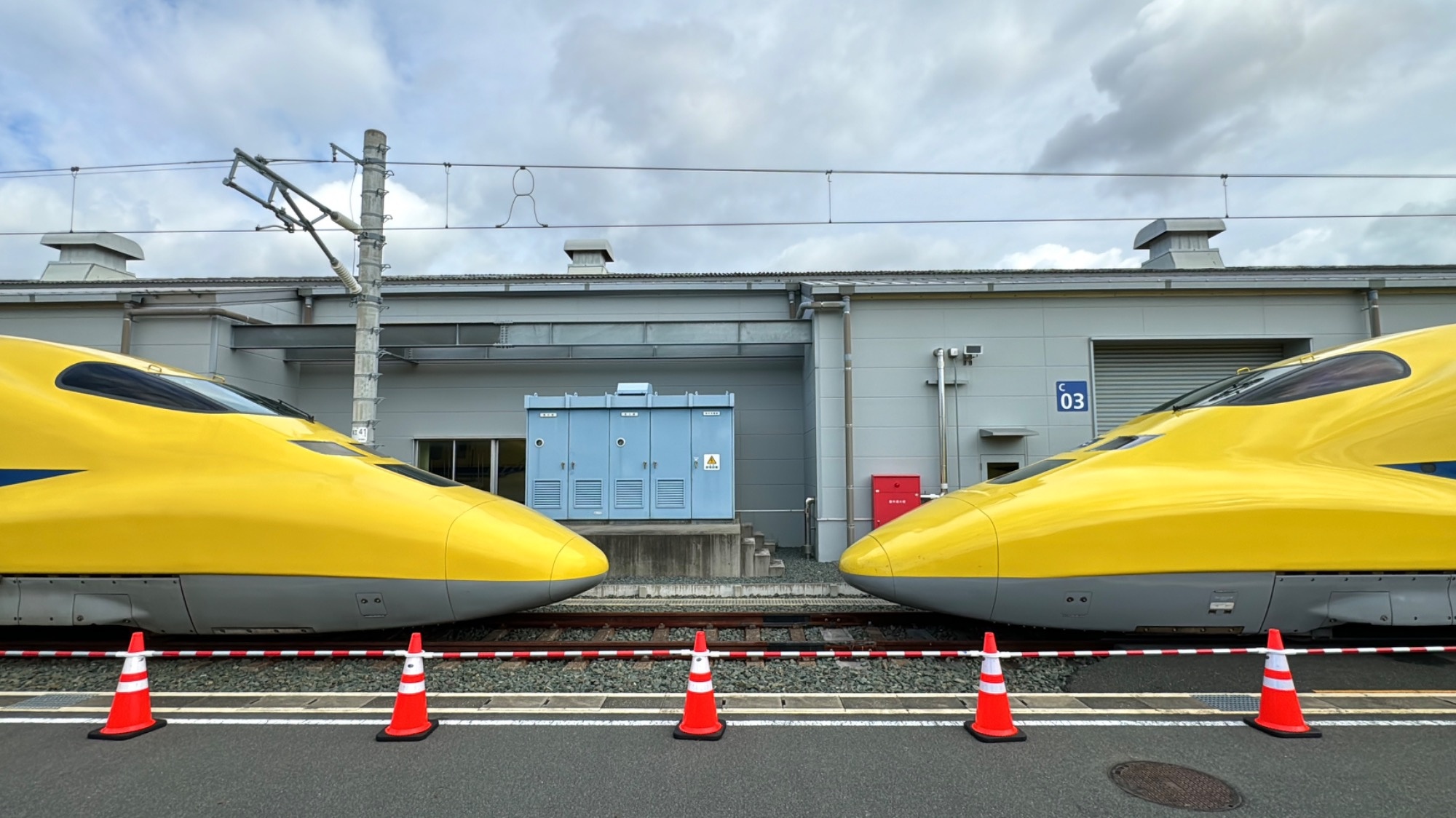 東海道新幹線開業60周年 JR東海 浜松工場へGOツアー | 話題 | 鉄道新聞