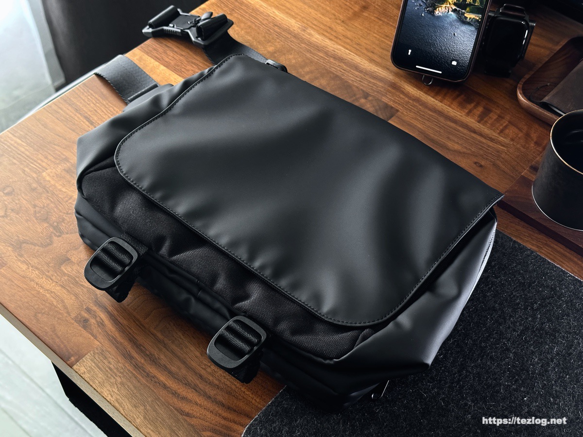 TRIDEAL TOUGH SLING MULTI BAG レビュー。ガジェットにもおすすめ