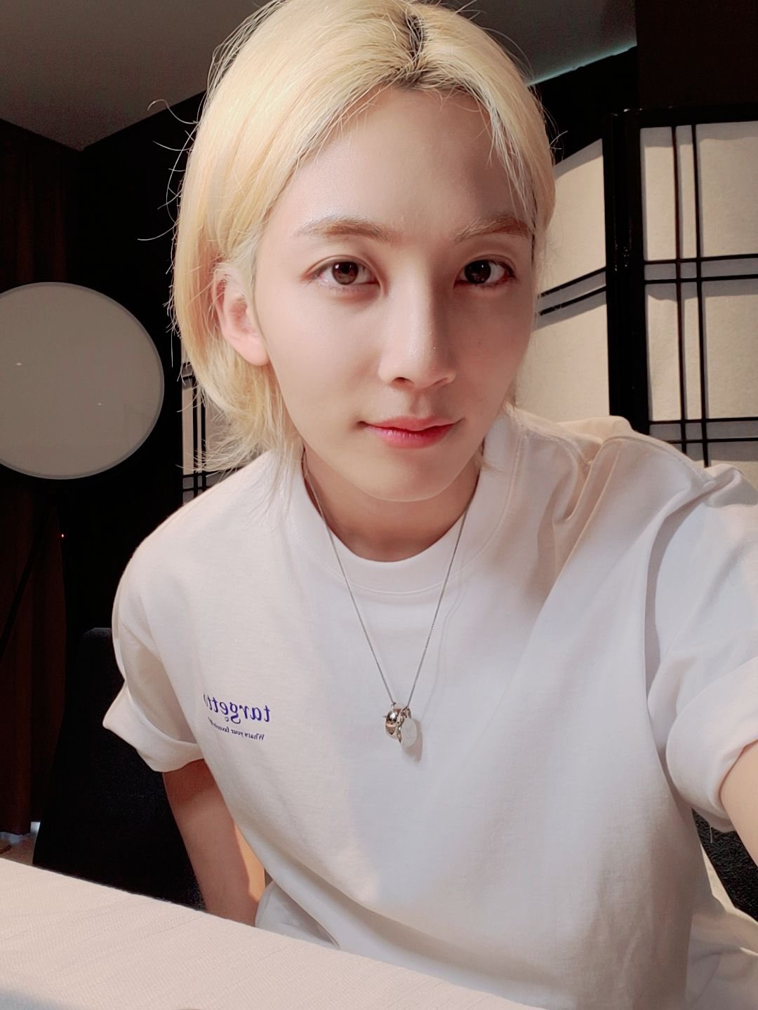 SEVENTEENジョンハンやエスクプスが着用していたTシャツ | TK-TOWN