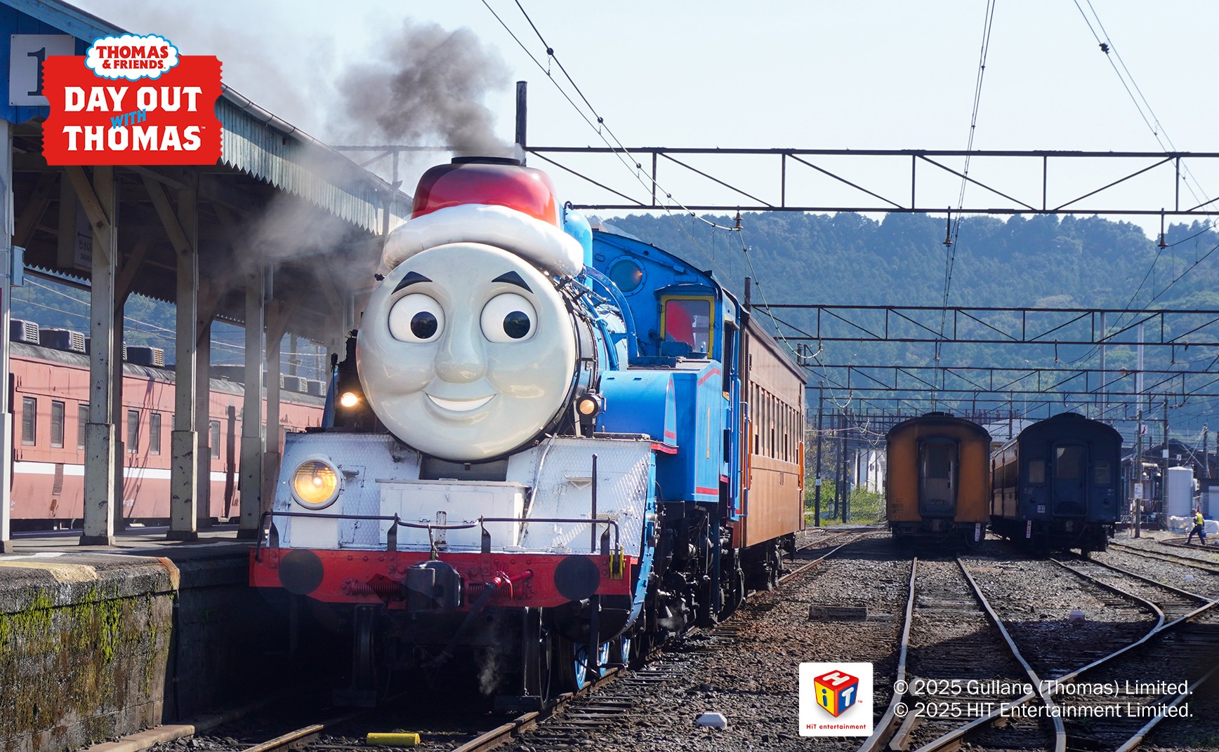 サンタ帽のきかんしゃトーマス号が運行！クリスマス特別企画実施